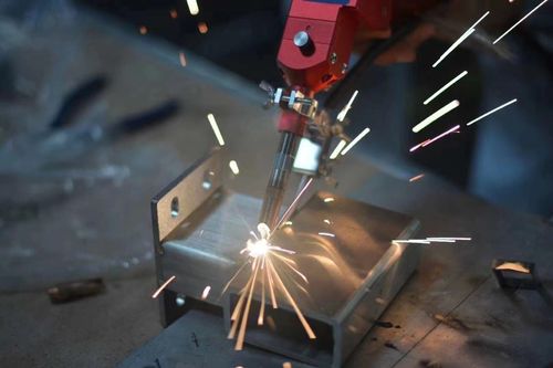 Aktueller Firmenfall über Laser-Schweißens-Show