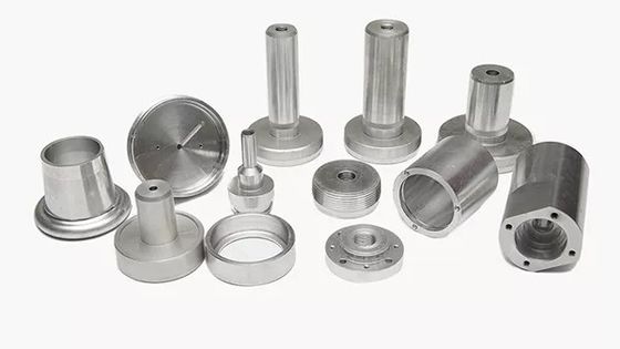 Die Präzision CNC-Edelstahl-Teile fertigten Bearbeitungspräzisionsteile CNC besonders an